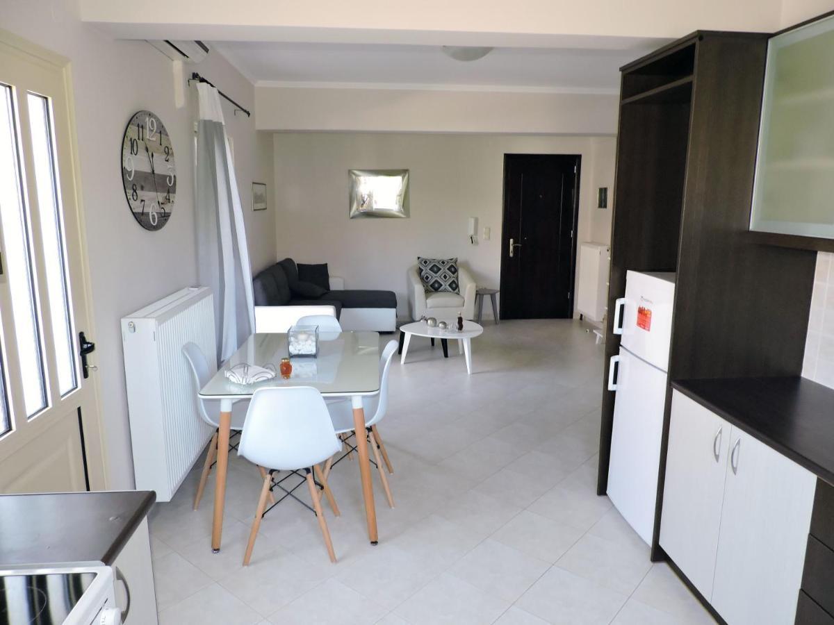 Markelia Apartments Lefkada Buitenkant foto
